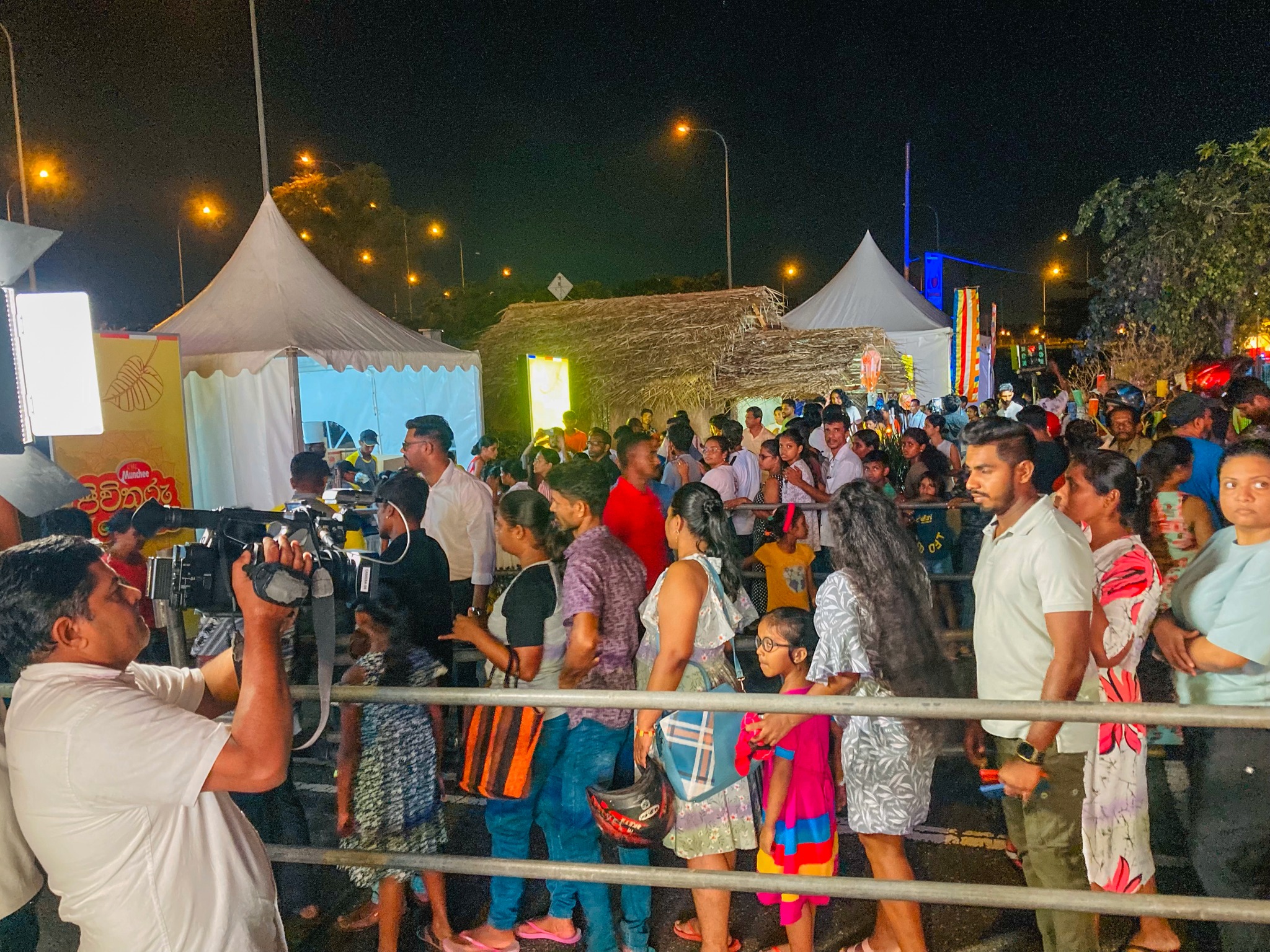 Munchee Digital Wesak Thorana - Image 3